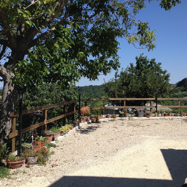فيلا Masseria Spadone Civitella Casanova المظهر الخارجي الصورة